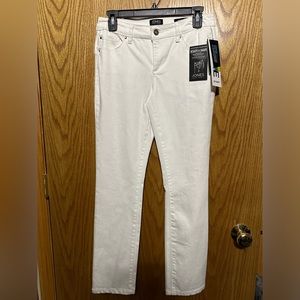 Jones New York Madison slim ankle Jean. Size 4